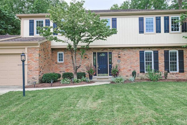 427 Flemridge Court, Wyoming, OH 45231
