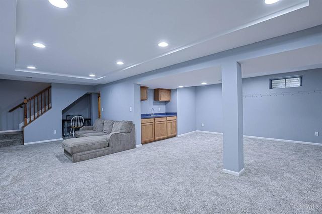 427 Flemridge Court, Wyoming, OH 45231