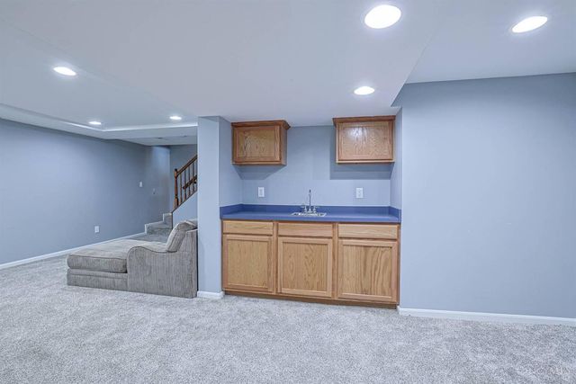 427 Flemridge Court, Wyoming, OH 45231