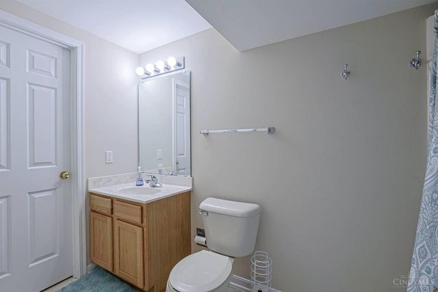427 Flemridge Court, Wyoming, OH 45231