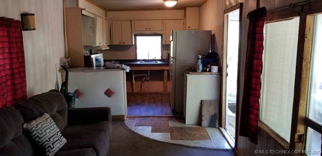 31713 E 724 Road, Wagoner, OK 74467