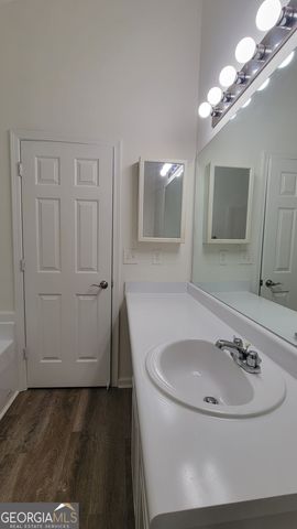 3206 Diamond Bluff, Union City, GA 30291