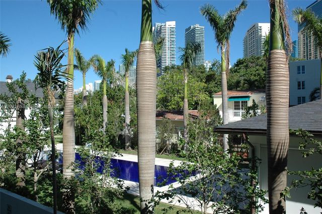 1650 Brickell Ave 110, Miami, FL 33129