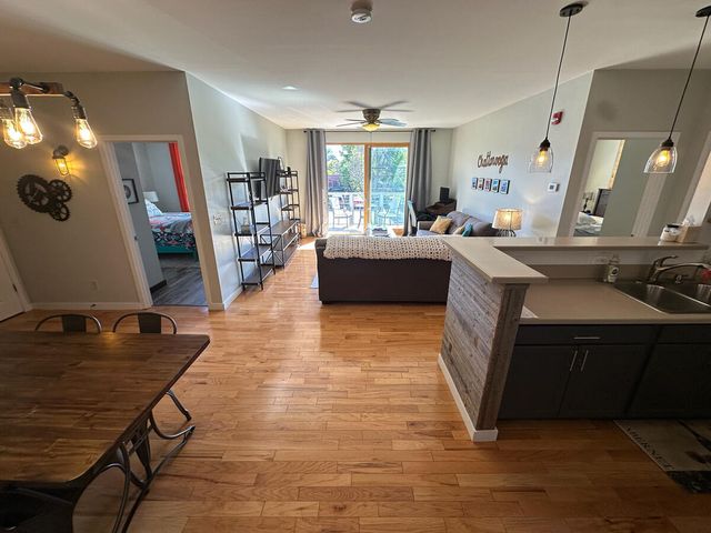 1609 Long Street 205, Chattanooga, TN 37408