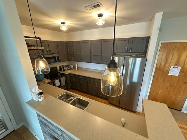 1609 Long Street 205, Chattanooga, TN 37408
