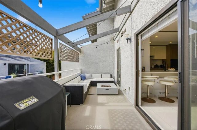 1915 Rockefeller Lane E, Redondo Beach, CA 90278