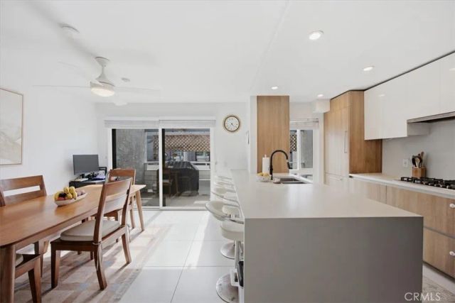1915 Rockefeller Lane E, Redondo Beach, CA 90278