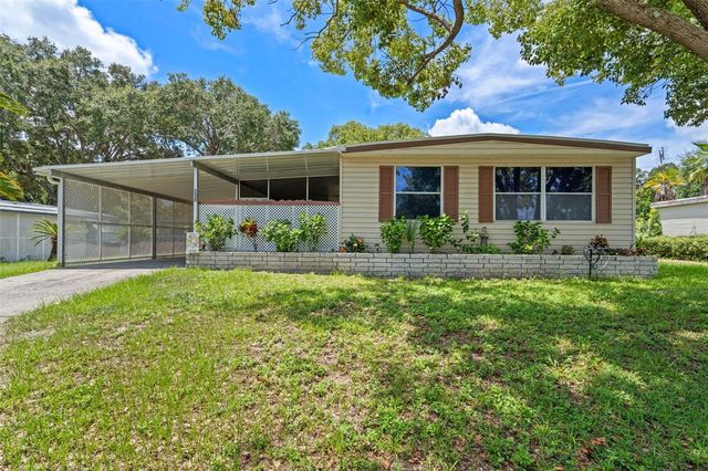 5529 GOLDEN GATE BOULEVARD, Polk City, FL 33868