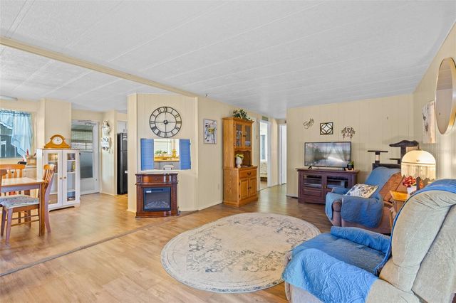 5529 GOLDEN GATE BOULEVARD, Polk City, FL 33868