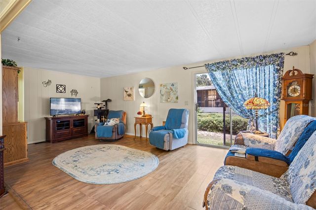 5529 GOLDEN GATE BOULEVARD, Polk City, FL 33868