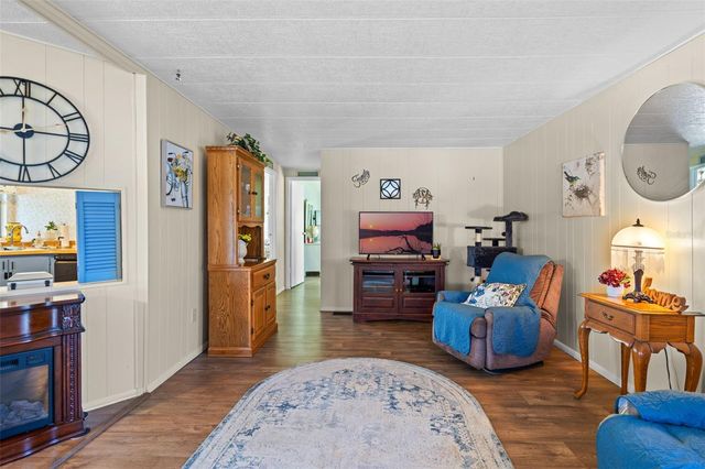 5529 GOLDEN GATE BOULEVARD, Polk City, FL 33868