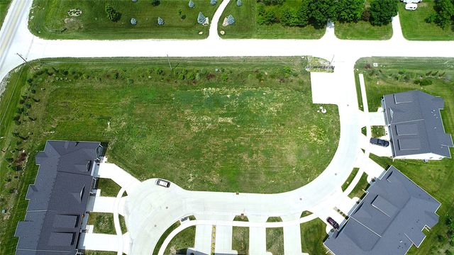 1401 E 28th Street, Norwalk, IA 50211