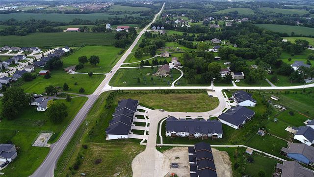 1401 E 28th Street, Norwalk, IA 50211