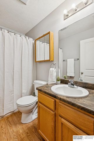 6806 S 182nd Court, Omaha, NE 68135