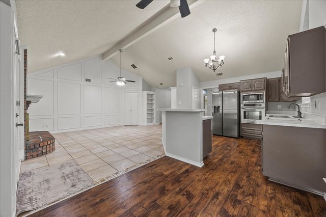 2329 Penrose Drive, Mesquite, TX 75150