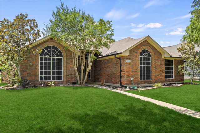 2329 Penrose Drive, Mesquite, TX 75150