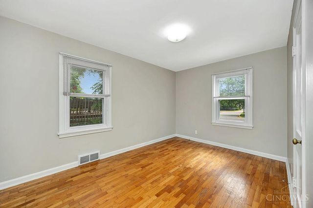 706 S Campus Avenue, Oxford, OH 45056