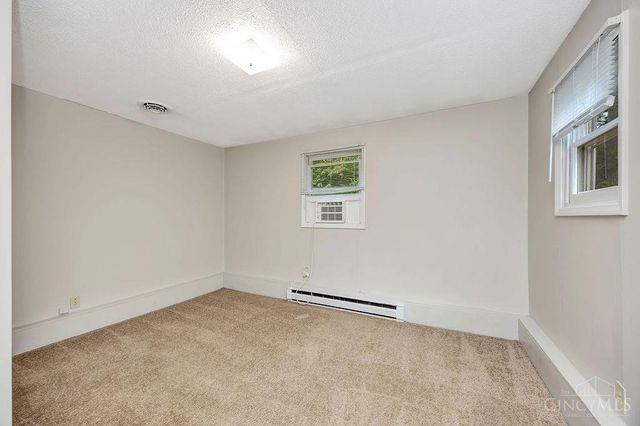 706 S Campus Avenue, Oxford, OH 45056