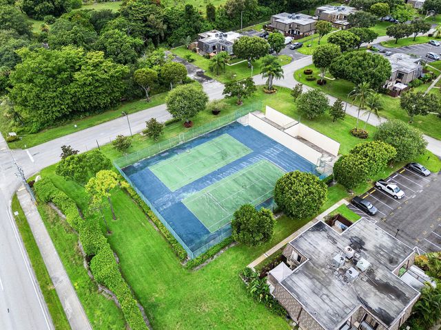 1534 FOREST LAKES Circle D, West Palm Beach, FL 33406