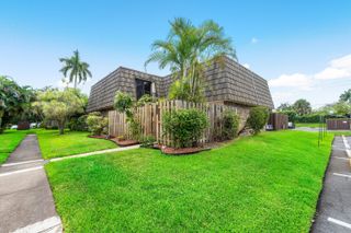 1534 FOREST LAKES Circle D, West Palm Beach, FL 33406