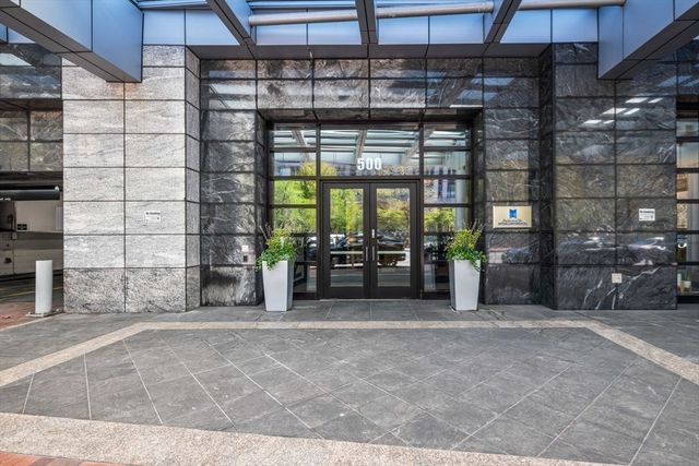 500 Atlantic Ave 14S, Boston, MA 02210