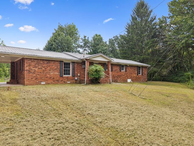 588 Sweeton Hill Rd, Coalmont, TN 37313