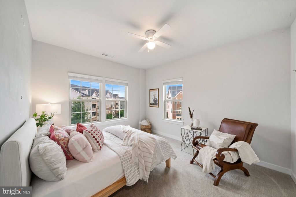 Image 33 of property listing at 6502 WALCOTT, Frederick, MD 21703