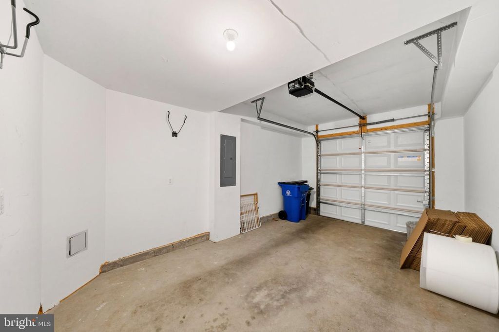 Image 37 of property listing at 6502 WALCOTT, Frederick, MD 21703