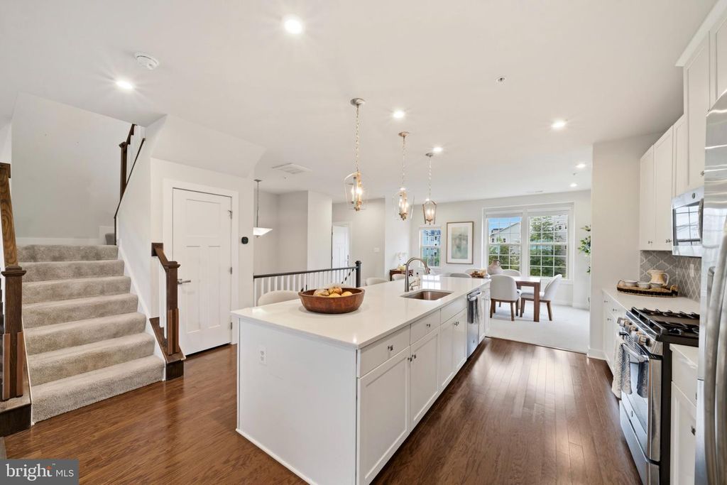 Image 8 of property listing at 6502 WALCOTT, Frederick, MD 21703