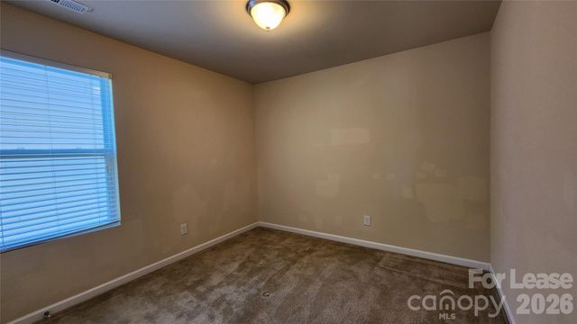 508 Knothole Lane, Charlotte, NC 28214
