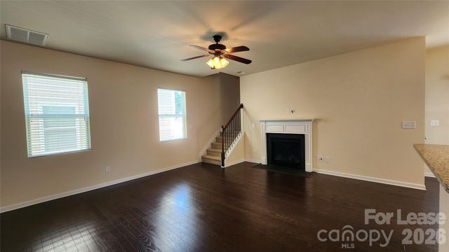 508 Knothole Lane, Charlotte, NC 28214