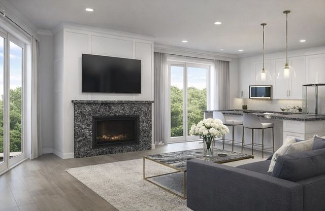 2025 Empire Central Drive 302, Dallas, TX 75235