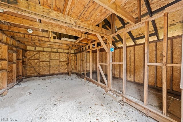 9205 Clearway Street NW, Massillon, OH 44647