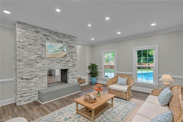 2405 Entrada DR, Virginia Beach, VA 23456