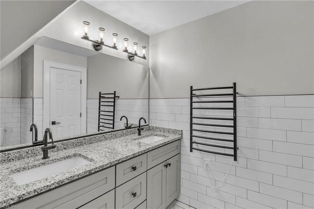 2405 Entrada DR, Virginia Beach, VA 23456