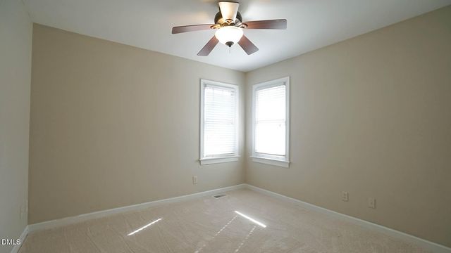 400 Knolls View Drive, Fuquay Varina, NC 27526