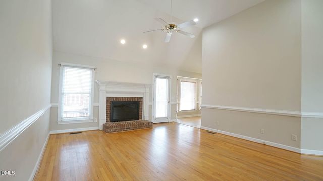 400 Knolls View Drive, Fuquay Varina, NC 27526