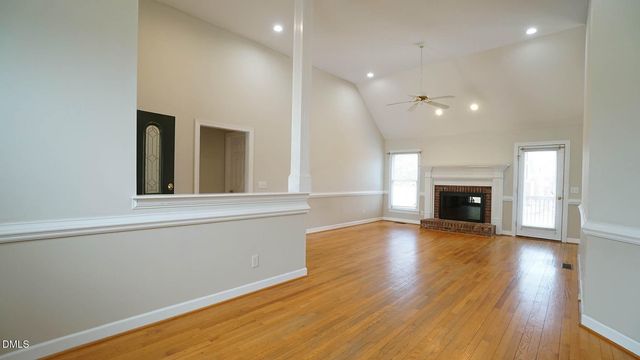 400 Knolls View Drive, Fuquay Varina, NC 27526