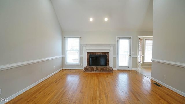 400 Knolls View Drive, Fuquay Varina, NC 27526