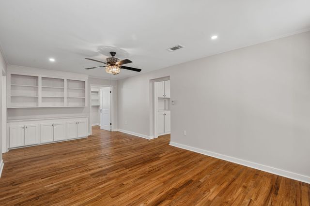 405 S 11th Ave., Hattiesburg, MS 39401