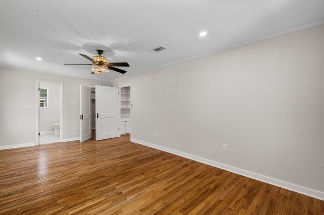 405 S 11th Ave., Hattiesburg, MS 39401