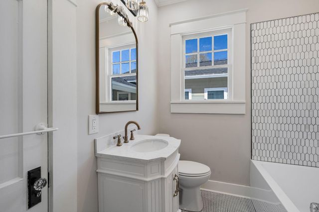 405 S 11th Ave., Hattiesburg, MS 39401