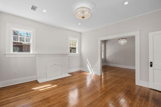 405 S 11th Ave., Hattiesburg, MS 39401