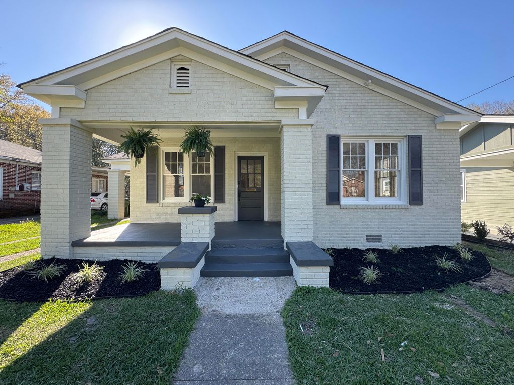 405 S 11th Ave., Hattiesburg, MS 39401