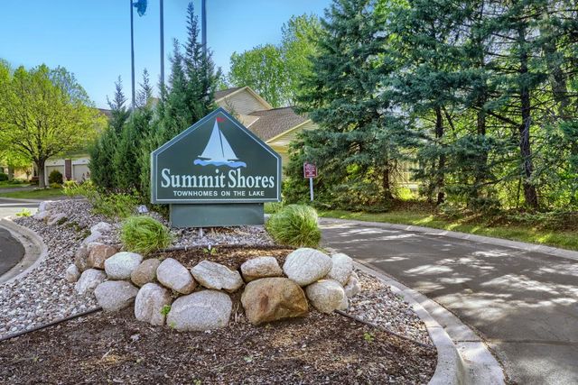 1598 Summit Shores Circle, Burnsville, MN 55306