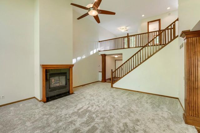 1598 Summit Shores Circle, Burnsville, MN 55306