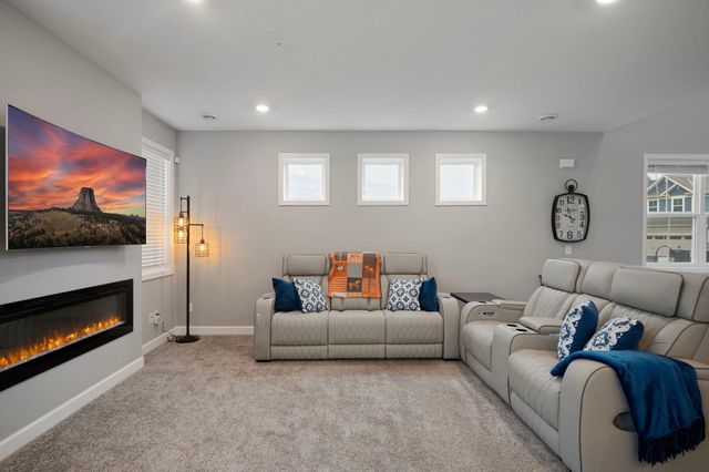 1772 Emerson Court, Chaska, MN 55318