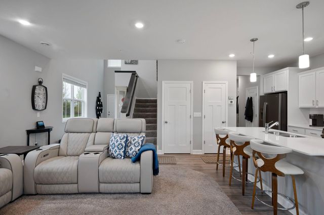 1772 Emerson Court, Chaska, MN 55318