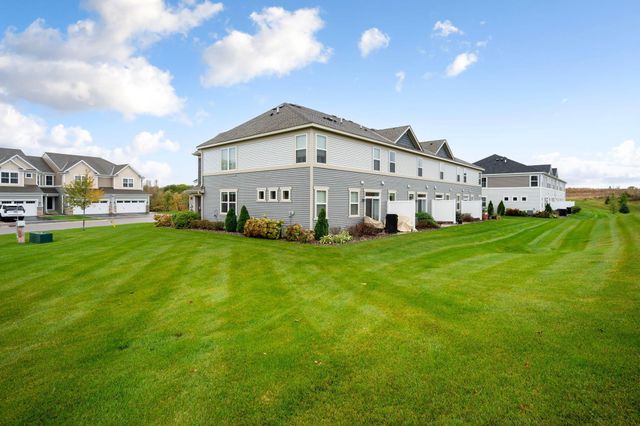 1772 Emerson Court, Chaska, MN 55318