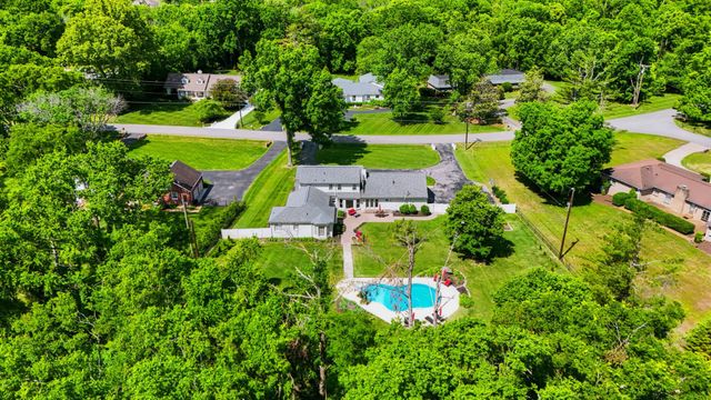 6306 Milbrook Rd, Brentwood, TN 37027